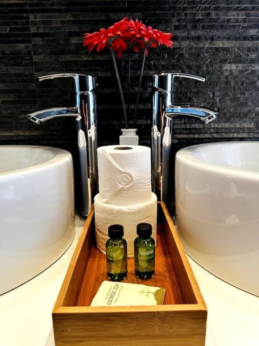 2Bed Apartment Farringdon St Paul Long Stay Discounts By Cozystays Лондон Экстерьер фото
