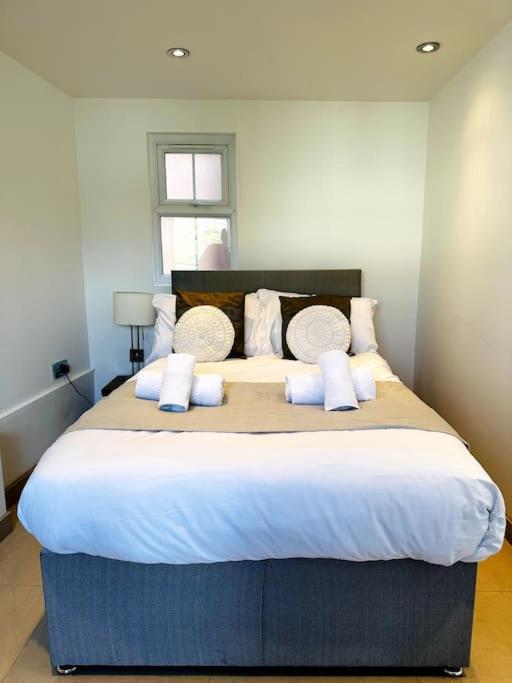 2Bed Apartment Farringdon St Paul Long Stay Discounts By Cozystays Лондон Экстерьер фото